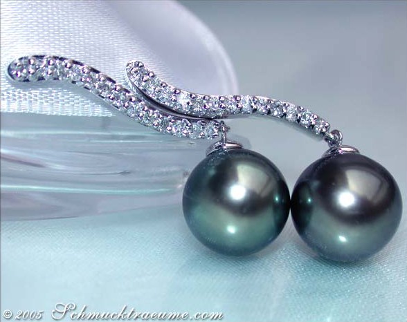 Geschwungene Tahitiperlen Ohrringe mit Brillanten #1 Geschwungene Tahitiperlen Ohrringe mit Brillanten #1